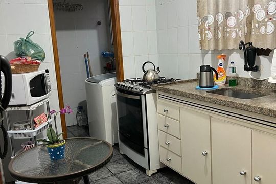 Cozinha de apartamento à venda com 2 quartos, 71m² em Vila Santa Terezinha, Várzea Paulista
