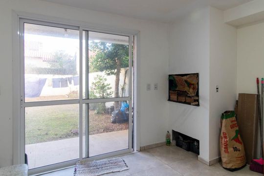 Churrasqueira de casa à venda com 3 quartos, 142m² em Espírito Santo, Porto Alegre