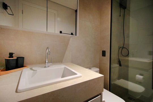Banheiro de kitnet/studio à venda com 1 quarto, 39m² em Cruzeiro, Belo Horizonte