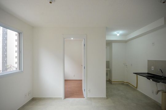 Sala de apartamento para alugar com 2 quartos, 32m² em Parque Pan Americano, São Paulo