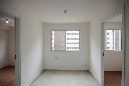 Sala de apartamento para alugar com 2 quartos, 32m² em Parque Pan Americano, São Paulo