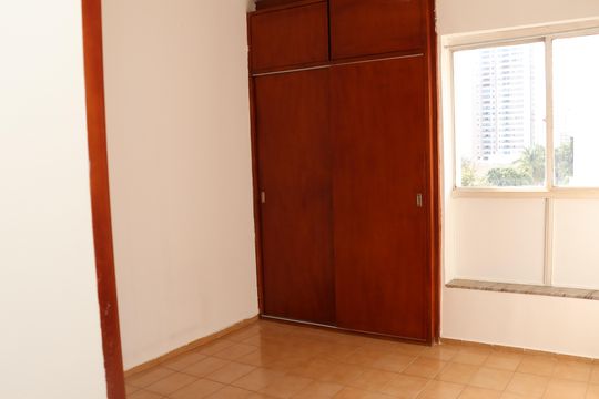 Quarto 2 de apartamento para alugar com 2 quartos, 82m² em Vila São João, Goiânia