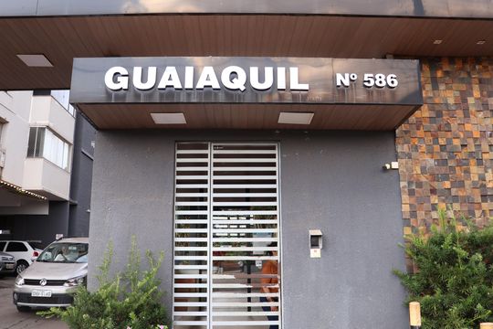 Fachada de apartamento para alugar com 2 quartos, 82m² em Vila São João, Goiânia