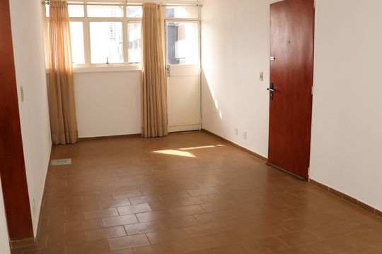 Sala de apartamento para alugar com 2 quartos, 82m² em Vila São João, Goiânia