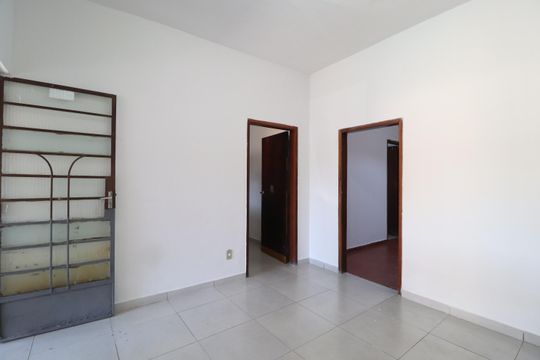 Sala de casa para alugar com 2 quartos, 100m² em Brasil, Uberlândia