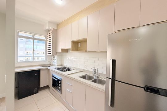 Cozinha de apartamento para alugar com 3 quartos, 54m² em Vila Rio Branco, Jundiaí