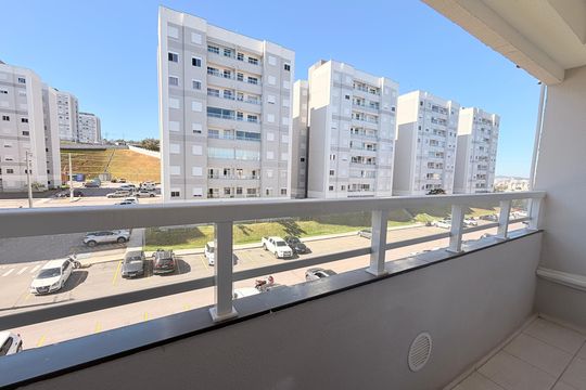 Sacada de apartamento para alugar com 3 quartos, 54m² em Vila Rio Branco, Jundiaí
