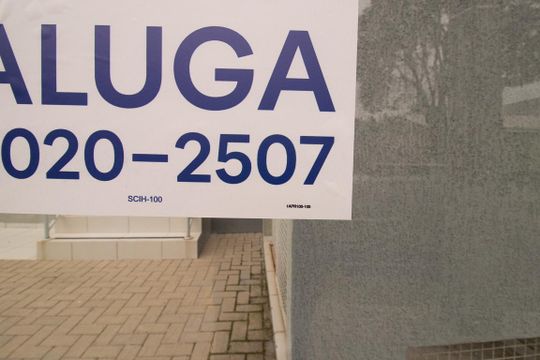 Detalhe de apartamento para alugar com 1 quarto, 50m² em Santa Quiteria, Curitiba