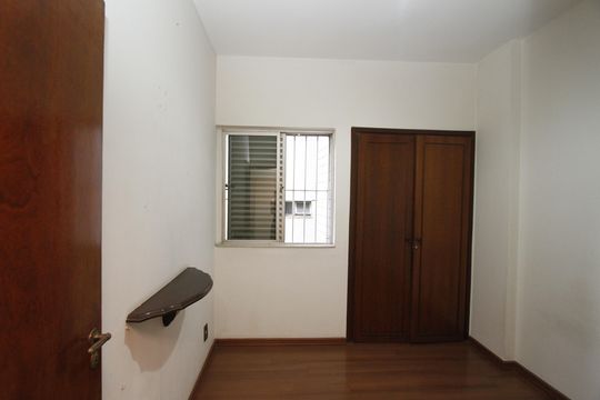 Quarto 1 de apartamento à venda com 4 quartos, 235m² em Gutierrez, Belo Horizonte