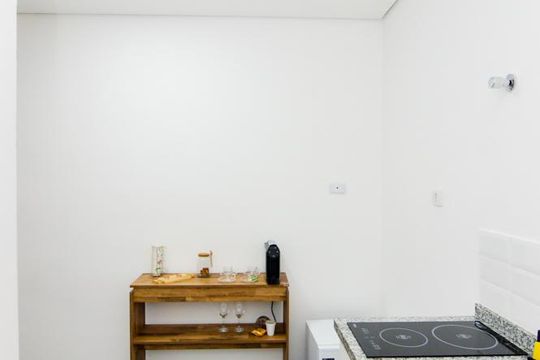 Cozinha de apartamento para alugar com 1 quarto, 35m² em Jardim Vila Galvao, Guarulhos