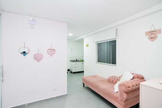 Sala de apartamento para alugar com 1 quarto, 35m² em Jardim Vila Galvao, Guarulhos