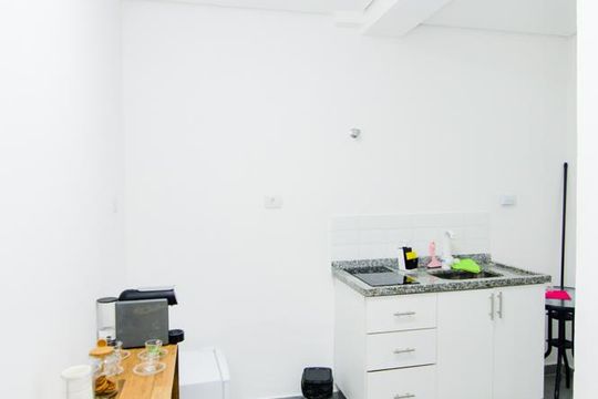 Cozinha de apartamento para alugar com 1 quarto, 35m² em Jardim Vila Galvao, Guarulhos