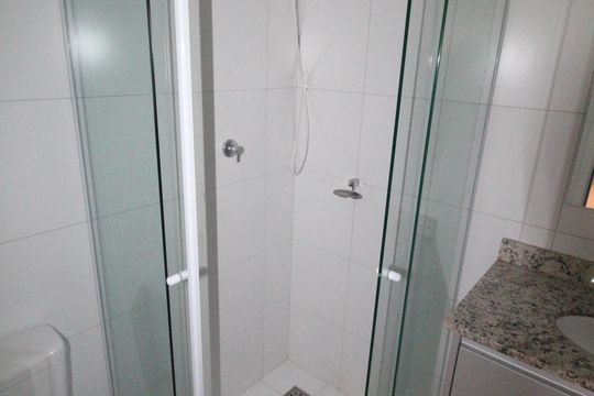 Banheiro de apartamento para alugar com 3 quartos, 66m² em Parque Residencial Flamboyant, São José dos Campos