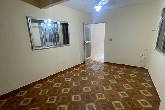 Casa para alugar com 2 quartos, 1m² em Vila Guanabara, Duque de Caxias
