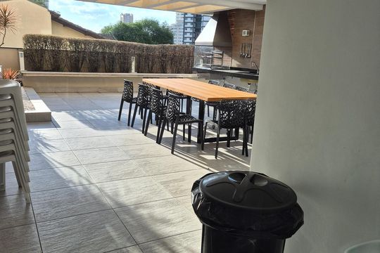 Área externa de apartamento à venda com 2 quartos, 55m² em Santa Teresinha, São Paulo