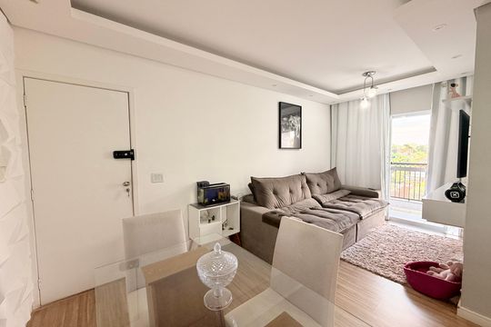 Sala de apartamento à venda com 2 quartos, 54m² em Caxambu, Jundiaí