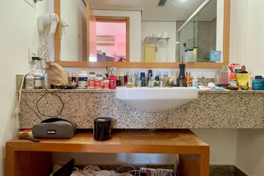 Banheiro de kitnet/studio à venda com 1 quarto, 32m² em Jardim Paulista, São Paulo