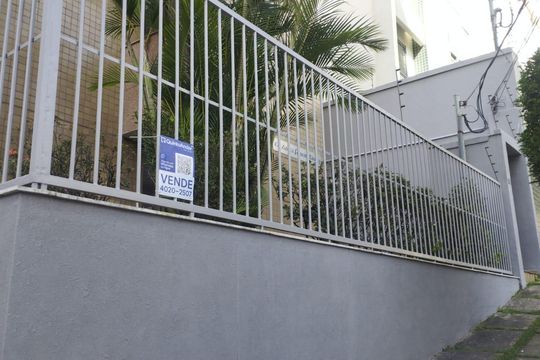 placa instalada DUXZ-95 02/06/26 de apartamento para alugar com 3 quartos, 103m² em Buritis, Belo Horizonte