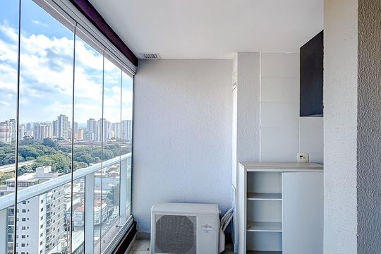 Varanda de apartamento à venda com 1 quarto, 50m² em Vila Gomes Cardim, São Paulo