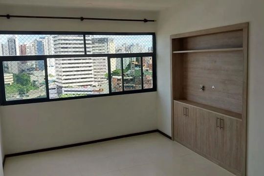 Apartamento para alugar com 4 quartos, 110m² em Brotas, Salvador