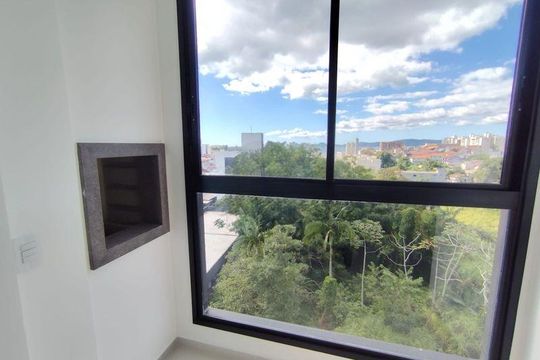 Apartamento para alugar com 2 quartos, 57m² em Serraria, São José