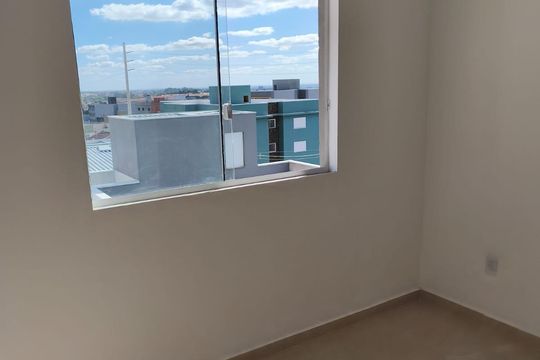 Quarto de apartamento para alugar com 1 quarto, 30m² em Jardim Algarve, Viamão