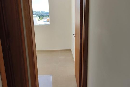 Quarto de apartamento para alugar com 1 quarto, 30m² em Jardim Algarve, Viamão