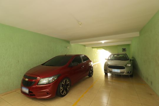 Garagem de apartamento à venda com 2 quartos, 100m² em Parque Oratório, Santo André