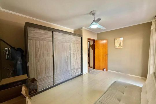 Foto 14 de casa à venda com 3 quartos, 221m² em Jardim Nova Espirito Santo, Valinhos