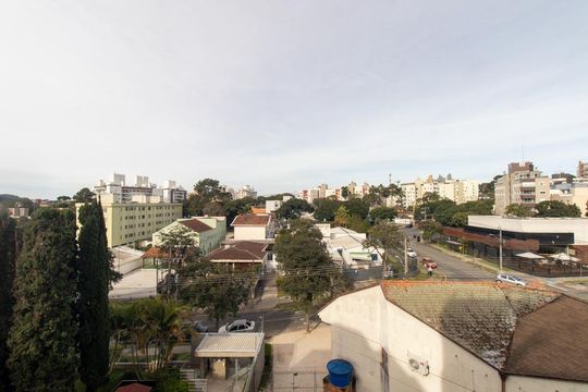 Vista da Varanda da suíte de apartamento para alugar com 3 quartos, 133m² em Água Verde, Curitiba