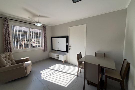 Apartamento à venda com 2 quartos, 50m² em Vila Nova, Novo Hamburgo