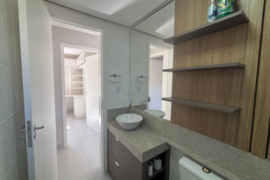 Apartamento à venda com 2 quartos, 50m² em Vila Nova, Novo Hamburgo