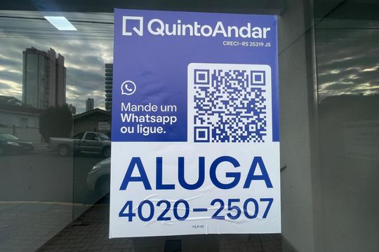 Placa instalada em 09/06/2026 com o código YILR-85 de kitnet/studio para alugar com 1 quarto, 29m² em Pátria Nova, Novo Hamburgo