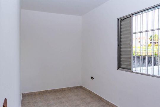 Casa para alugar com 4 quartos, 300m² em Jardim Nove de Julho, São Paulo