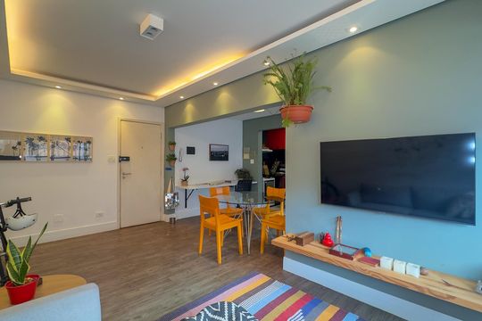 Sala de apartamento à venda com 2 quartos, 83m² em Jardim Francisco Mendes, São Paulo