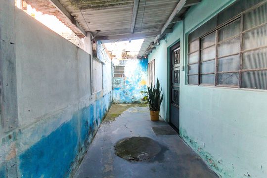 Quintal Casa 3 de casa à venda com 5 quartos, 250m² em Jardim Soares, São Paulo