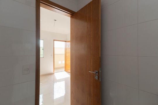 Banheiro  de apartamento à venda com 2 quartos, 39m² em Vila Paiva, São Paulo