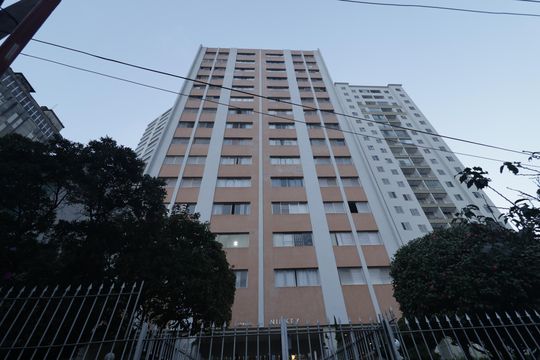 Fachada de apartamento à venda com 2 quartos, 86m² em Liberdade, São Paulo