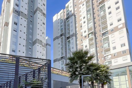 Fachada + plaquinha  de apartamento à venda com 2 quartos, 62m² em Rudge Ramos, São Bernardo do Campo