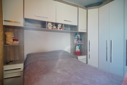 Quarto 1 de apartamento à venda com 2 quartos, 45m² em Feitoria, São Leopoldo