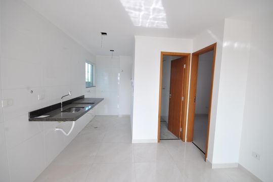 Cozinha de apartamento para alugar com 2 quartos, 37m² em Vila Paiva, São Paulo