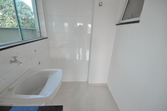 Área de Serviço de apartamento para alugar com 2 quartos, 37m² em Vila Paiva, São Paulo