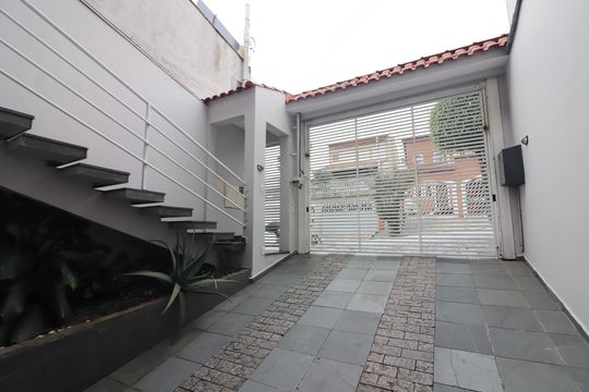 Garagem de casa à venda com 3 quartos, 242m² em Jardim Palermo, São Bernardo do Campo