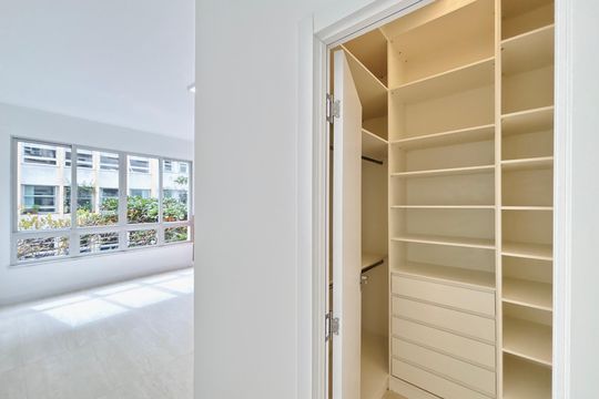 Apartamento à venda com 3 quartos, 160m² em Copacabana, Rio de Janeiro