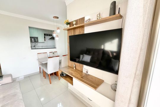 Sala de apartamento à venda com 2 quartos, 47m² em Vila Amélia, São Paulo