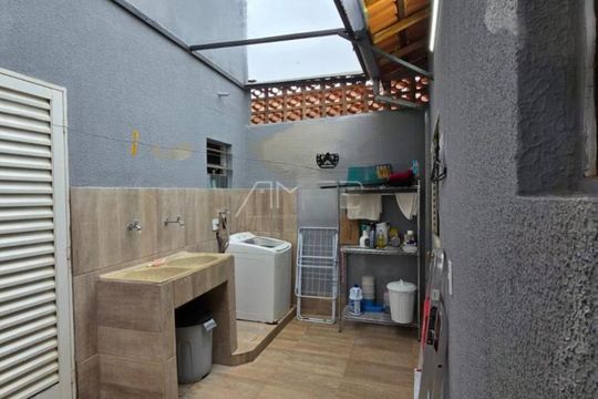 Casa à venda com 5 quartos, 250m² em Parque Residencial Casarao, Sumaré