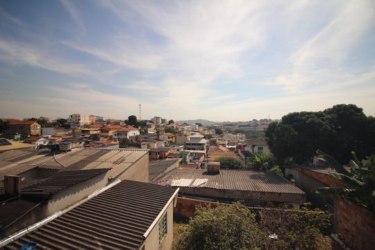 Vista de casa à venda com 3 quartos, 349m² em Marilândia, Contagem