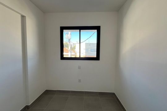 Quarto 1 de apartamento para alugar com 2 quartos, 43m² em Vila Dom Pedro Ii, São Paulo