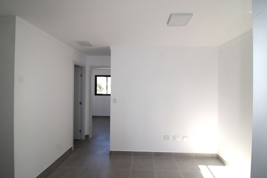 Sala / Cozinha de apartamento para alugar com 2 quartos, 39m² em Vila Dom Pedro Ii, São Paulo
