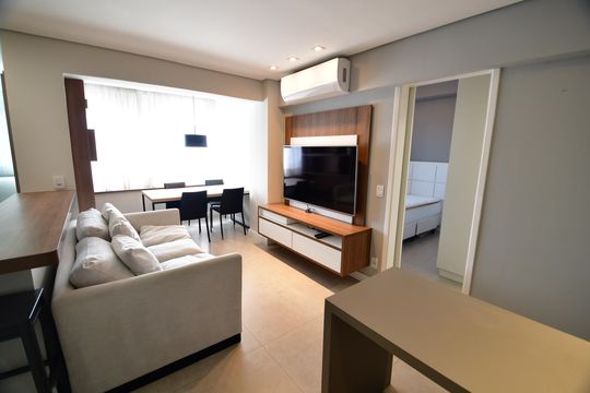 Apartamento à venda com 1 quarto, 47m² em Cambuí, Campinas